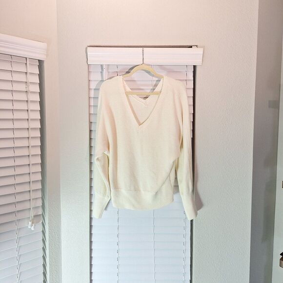 Anthropologie Size M Long Sleeve Front&back V Neck Cut Pullover Sweater - Picture 2 of 8